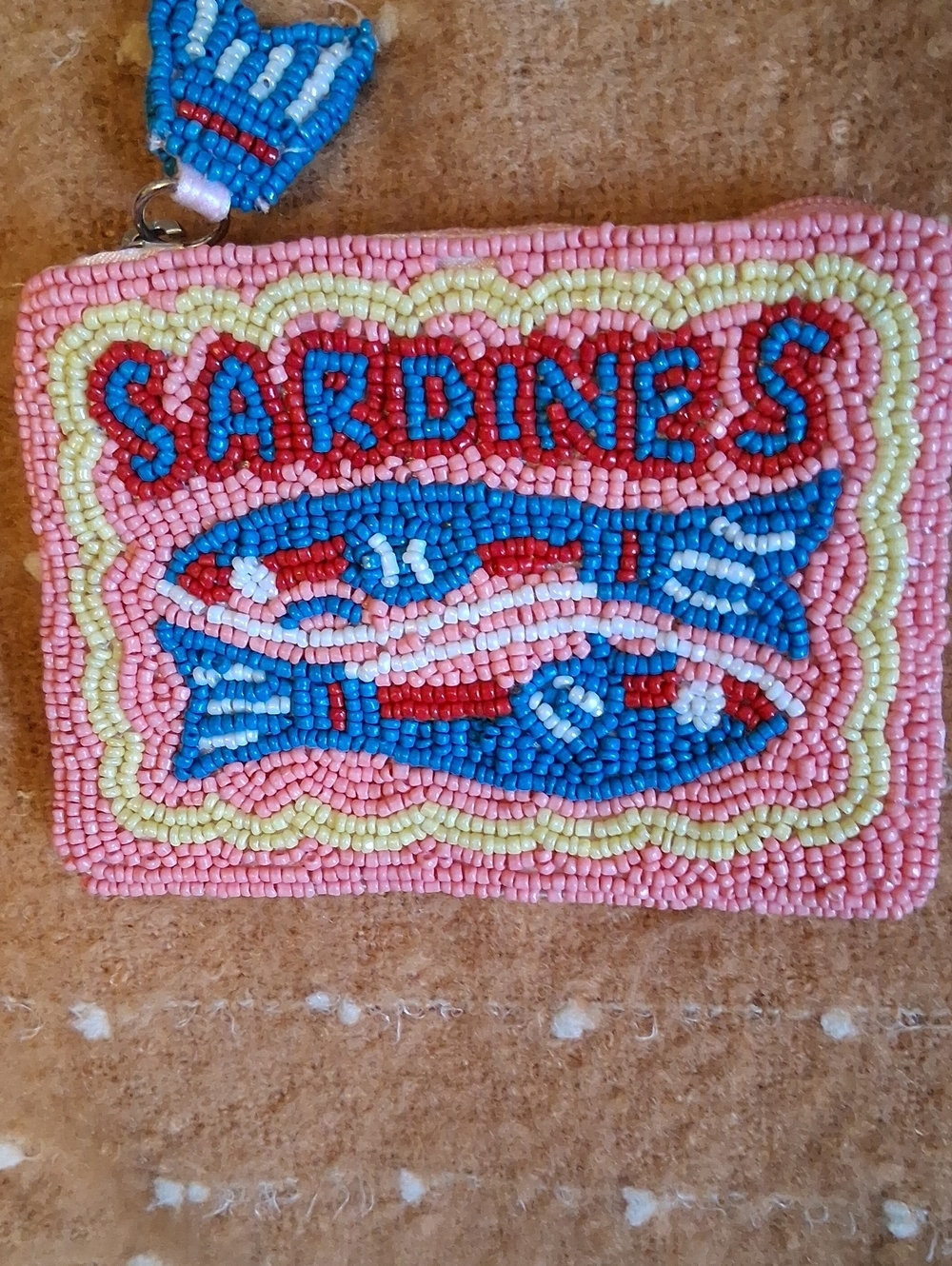 New Sardines Change Purse - Picture 2 of 4
